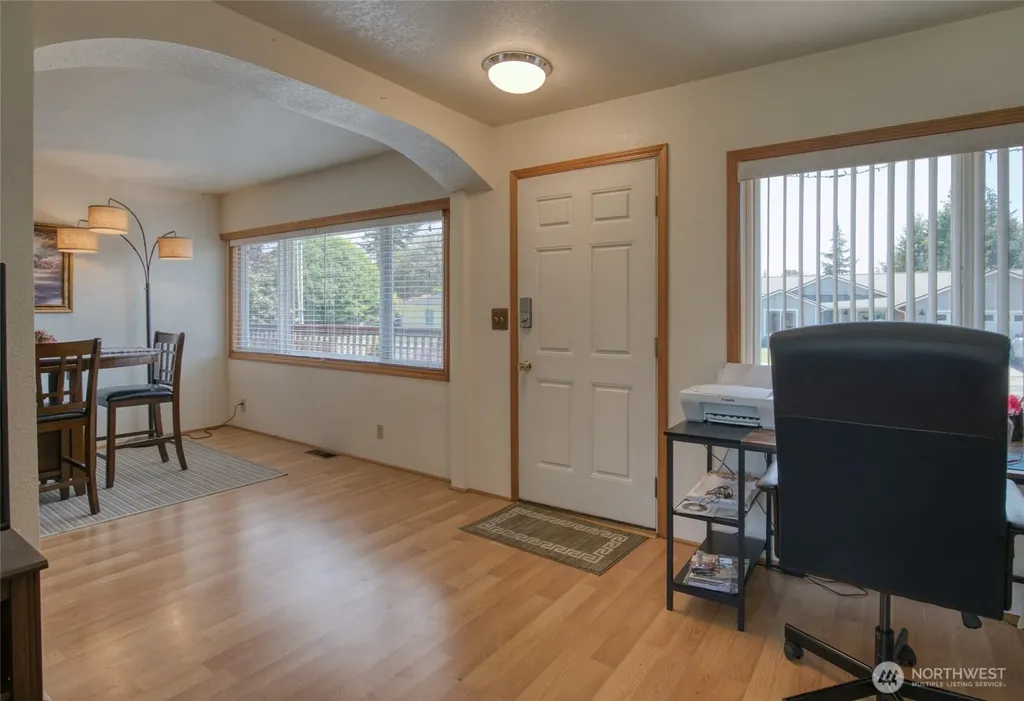 616 E Simpson Avenue Montesano WA 98563