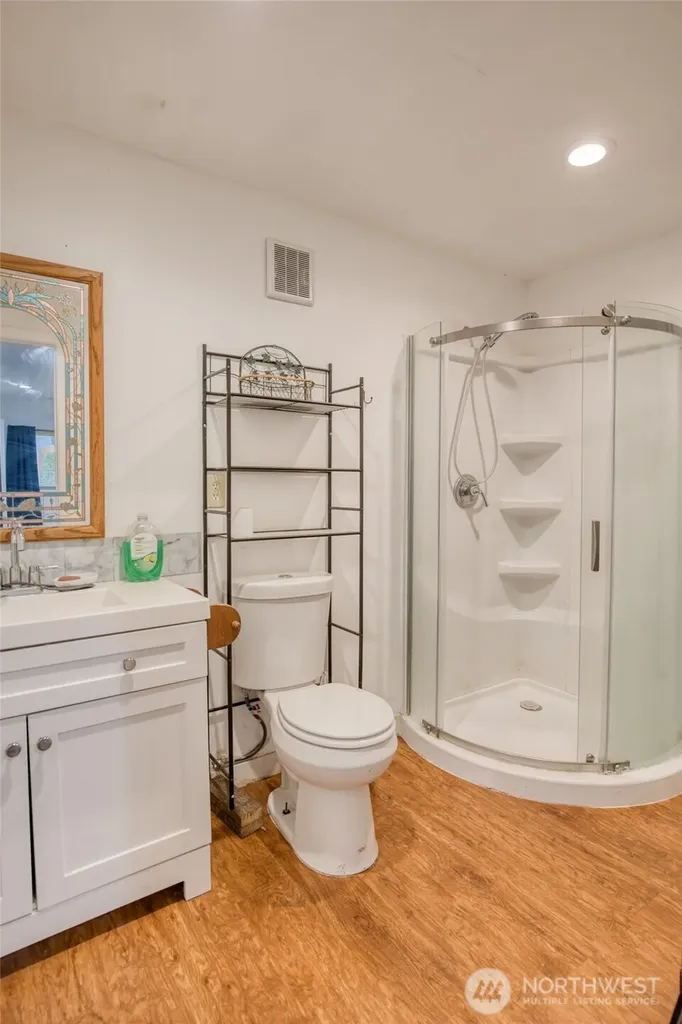 616 E Simpson Avenue Montesano WA 98563