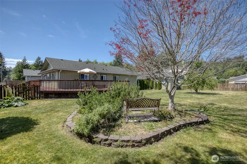 616 E Simpson Avenue Montesano WA 98563