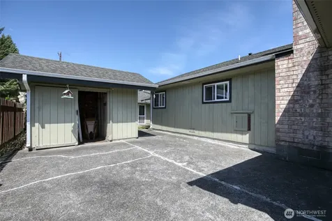 616 E Simpson Avenue Montesano WA 98563