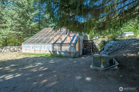 17976 Entiat River Road Entiat WA 98822