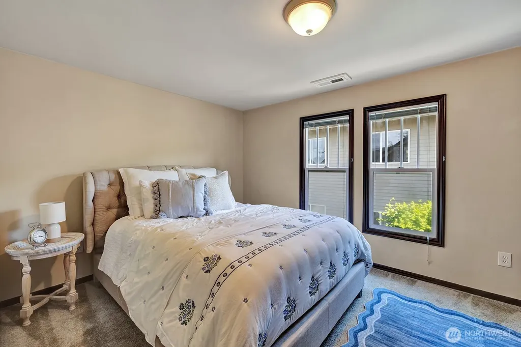250 SE Andrews Street Issaquah WA 98027