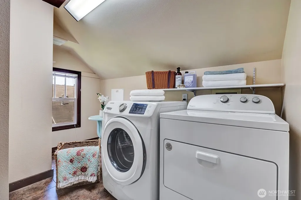 250 SE Andrews Street Issaquah WA 98027