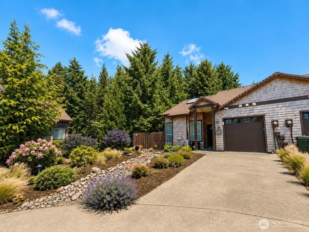 130 NW 28th Street Long Beach WA 98631