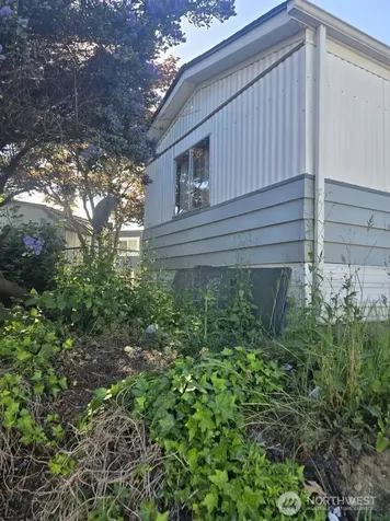 2424 S 260th Street Federal Way WA 98032