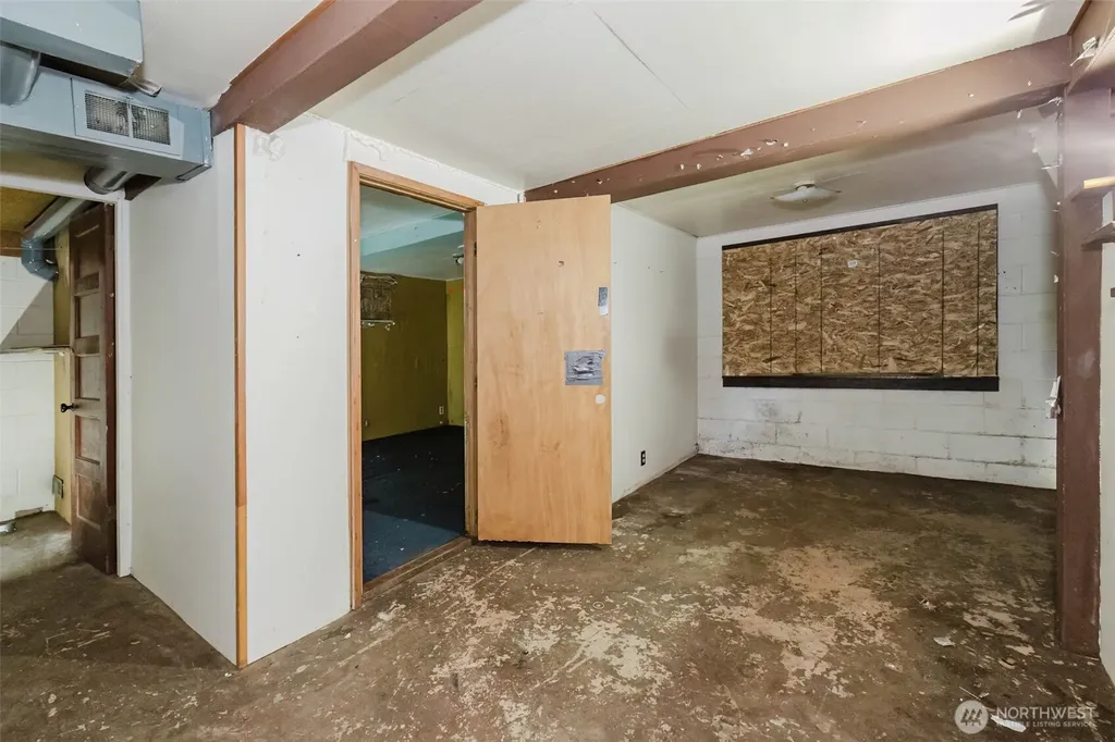 1230 Sherman Avenue Port Orchard WA 98366