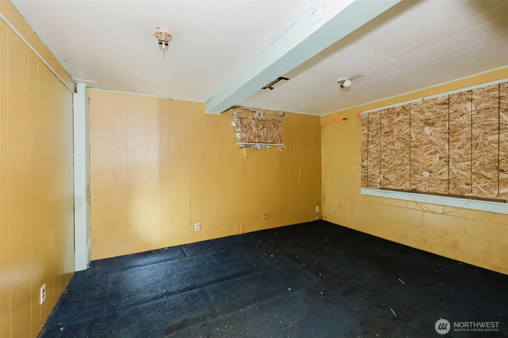 1230 Sherman Avenue Port Orchard WA 98366