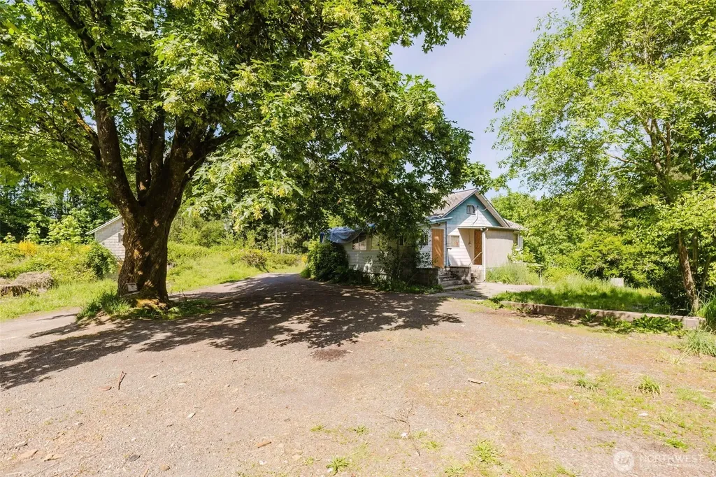 1230 Sherman Avenue Port Orchard WA 98366