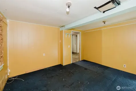 1230 Sherman Avenue Port Orchard WA 98366