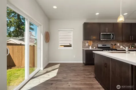 14518 38th Avenue W Lynnwood WA 98087
