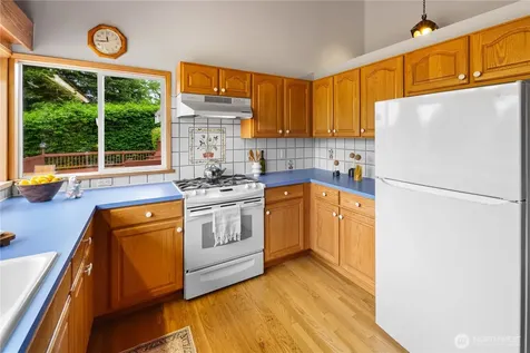 22516 100th Place SW Vashon WA 98070