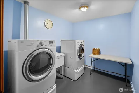 22516 100th Place SW Vashon WA 98070