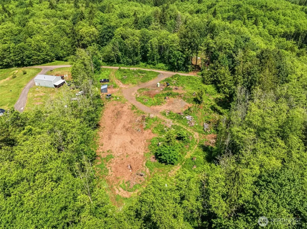 303 Upperwest Road Castle Rock WA 98611