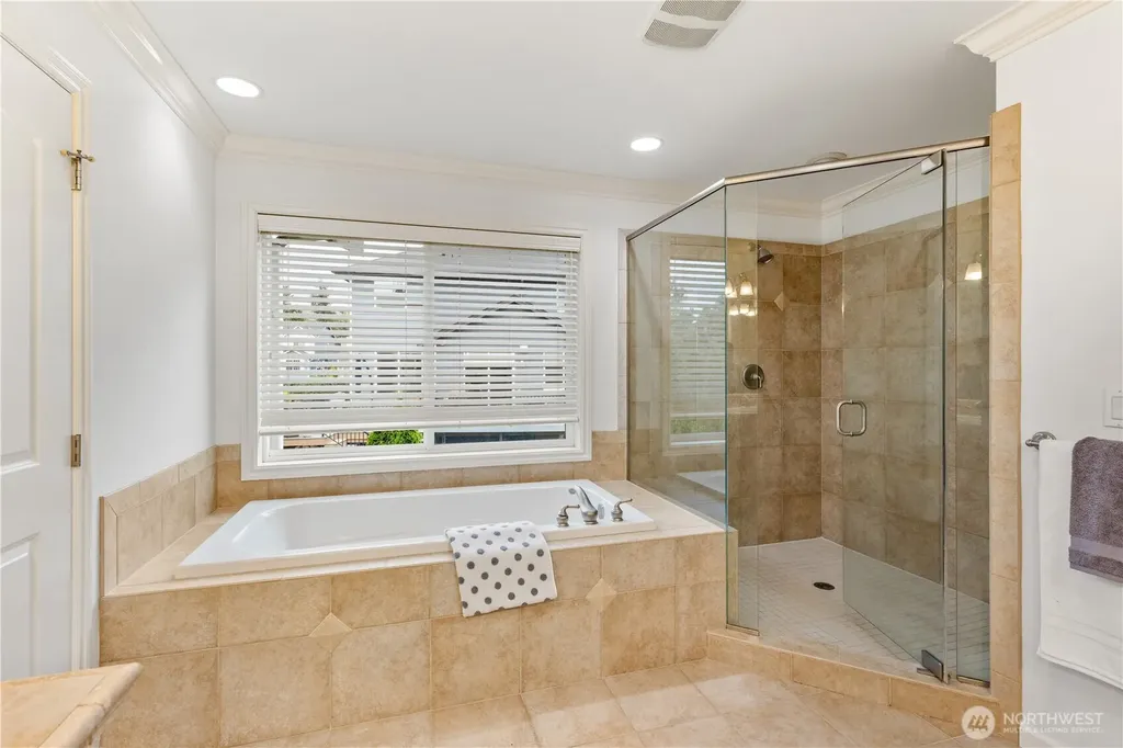 20212 83rd Place NE Bothell WA 98028