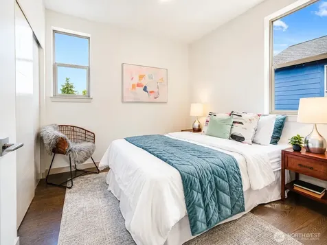 4416 S Frontenac Street Seattle WA 98118