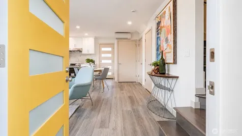 4416 S Frontenac Street Seattle WA 98118