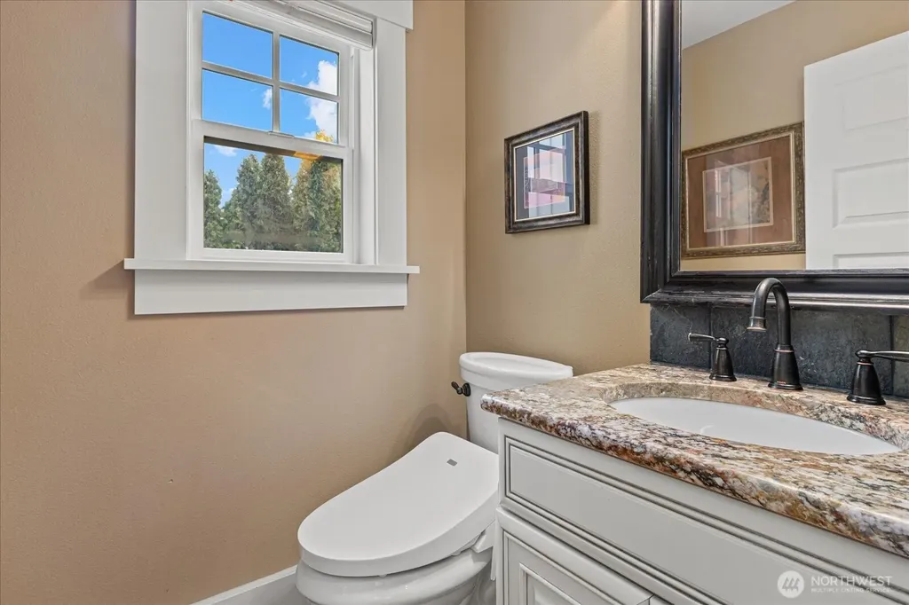 825 Kirkland Way Kirkland WA 98033