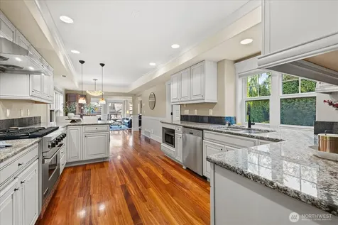 825 Kirkland Way Kirkland WA 98033