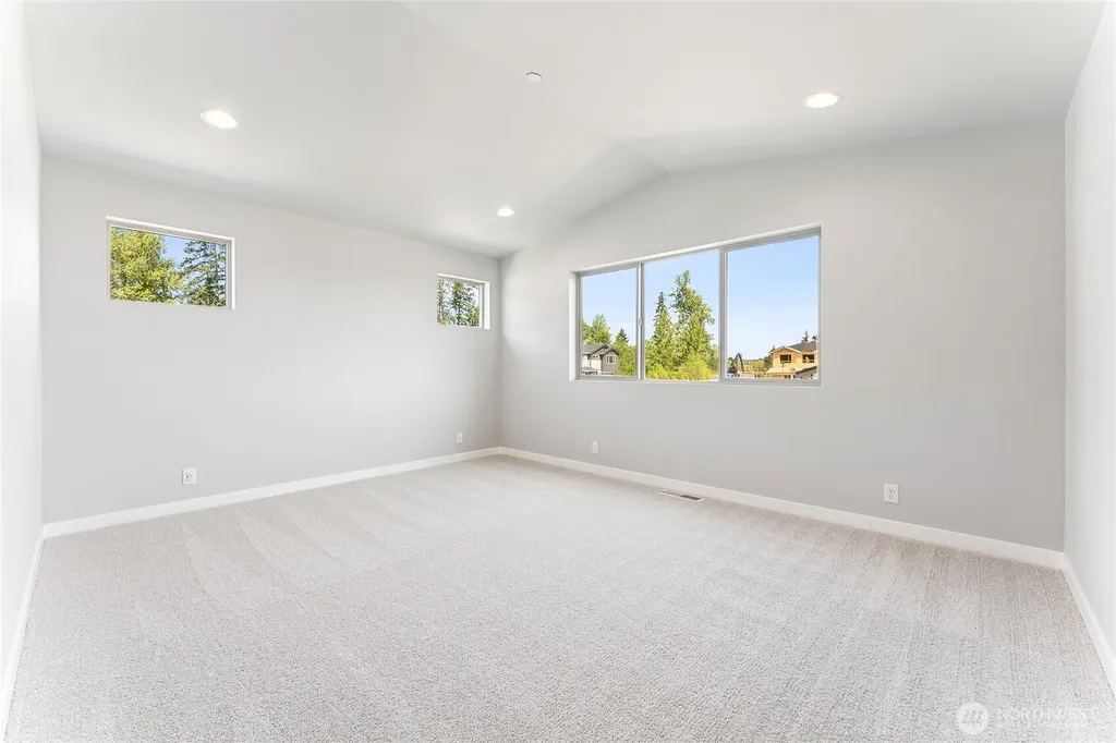 13929 179th Street E Puyallup WA 98374