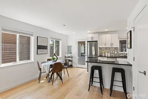 7007 Alonzo Avenue NW Seattle WA 98117