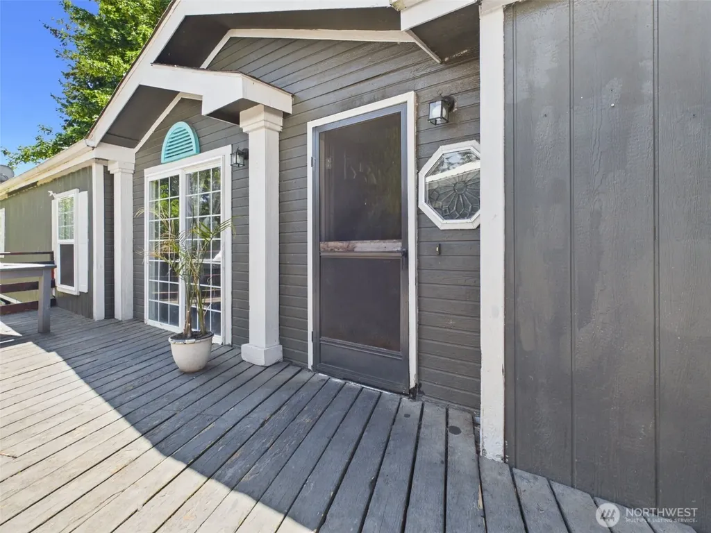 98584 SE 61 SE Canna Place Shelton WA 98584