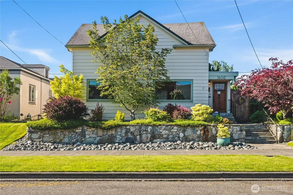 1605 9th Street Anacortes WA 98221