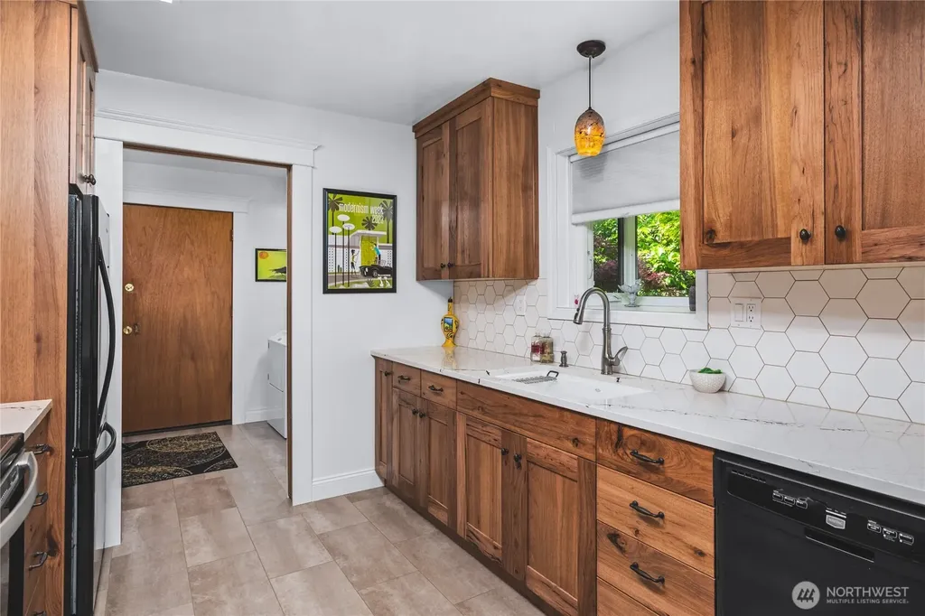 1605 9th Street Anacortes WA 98221
