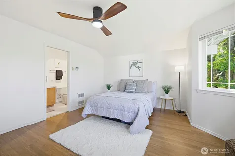 1141 N 93rd Street Seattle WA 98103