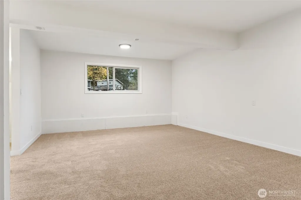 13607 97th Avenue NW Gig Harbor WA 98329