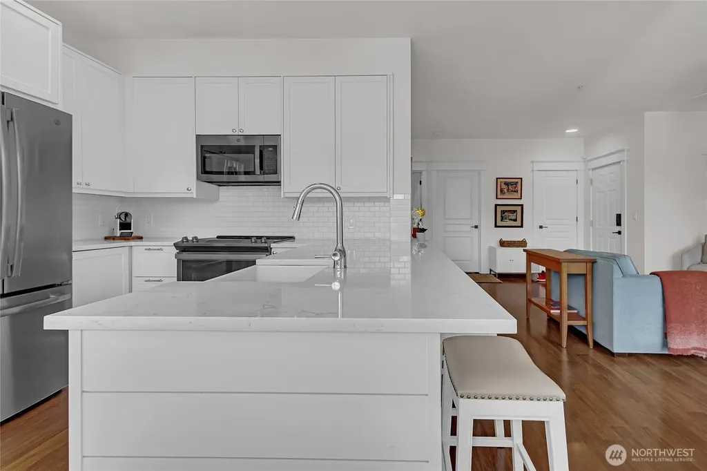 23420 SE Black Nugget Road Issaquah WA 98029