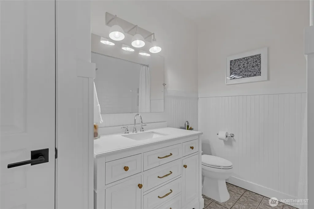23420 SE Black Nugget Road Issaquah WA 98029