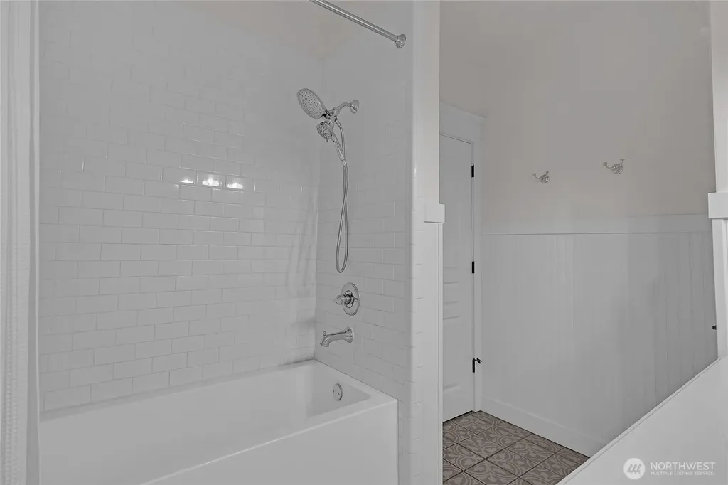 23420 SE Black Nugget Road Issaquah WA 98029