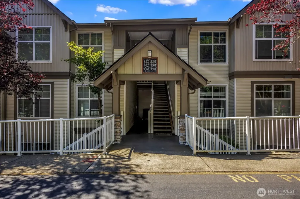 23420 SE Black Nugget Road Issaquah WA 98029