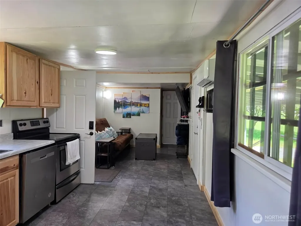 11697 Us Highway 12 Randle WA 98377