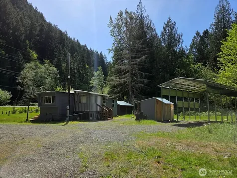 11697 Us Highway 12 Randle WA 98377