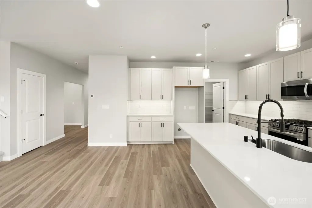 13926 178th Street Ct E Puyallup WA 98374