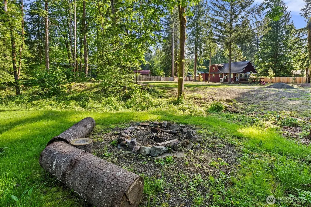 110 Mt Rainier Drive Packwood WA 98361