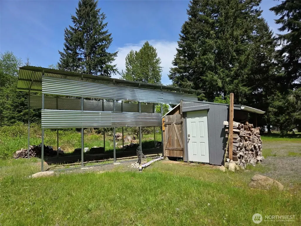 11697 Us Highway 12 Randle WA 98377