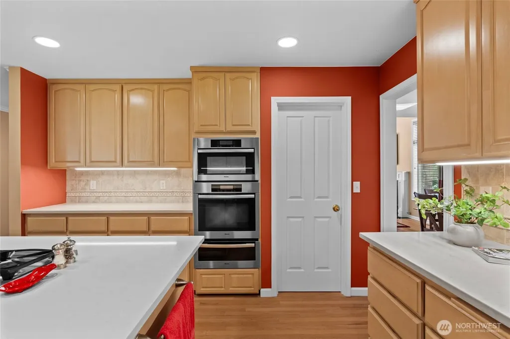 7029 26th Street NW Gig Harbor WA 98335