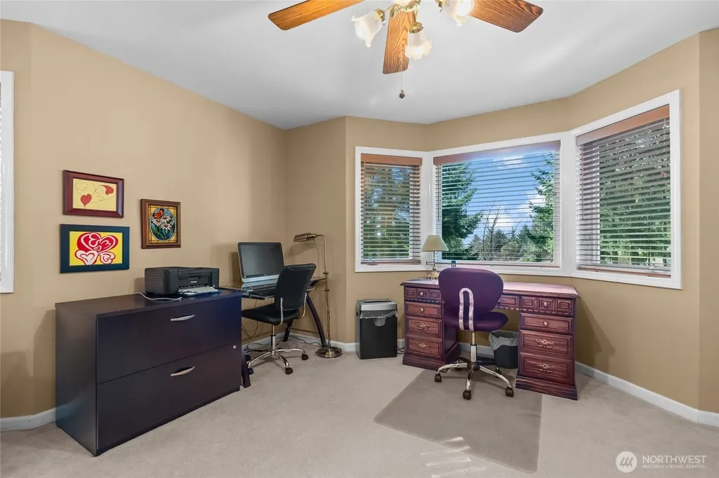 7029 26th Street NW Gig Harbor WA 98335