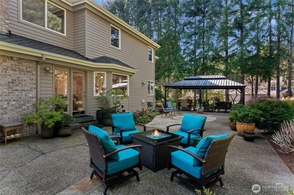 7029 26th Street NW Gig Harbor WA 98335