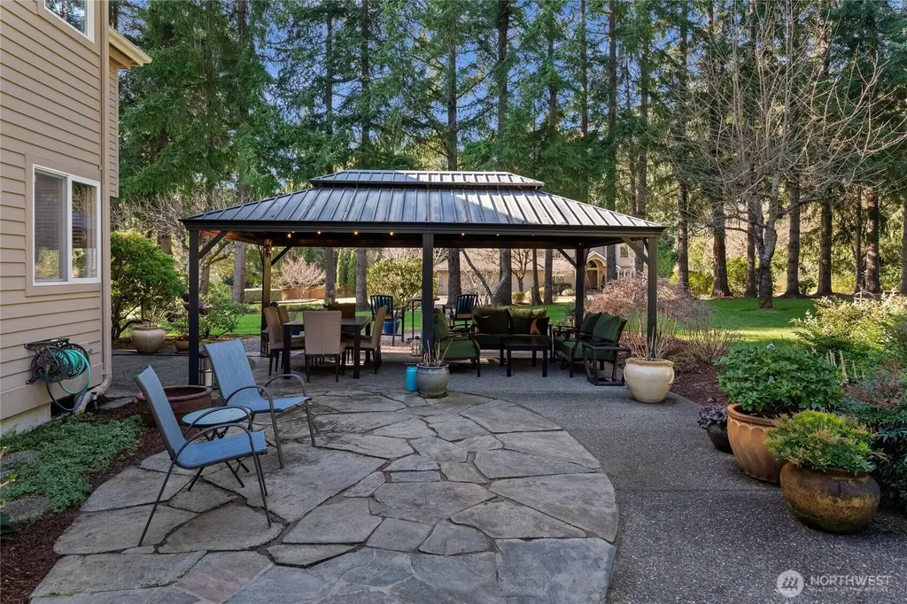 7029 26th Street NW Gig Harbor WA 98335