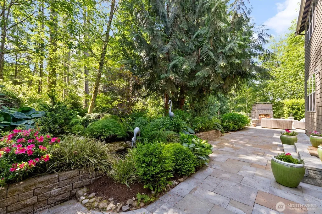 5716 197th Place SE Bothell WA 98012