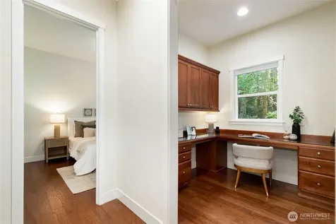 5716 197th Place SE Bothell WA 98012