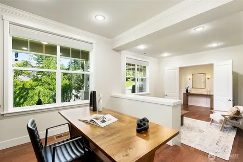 5716 197th Place SE Bothell WA 98012