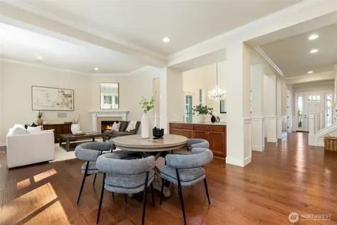 5716 197th Place SE Bothell WA 98012