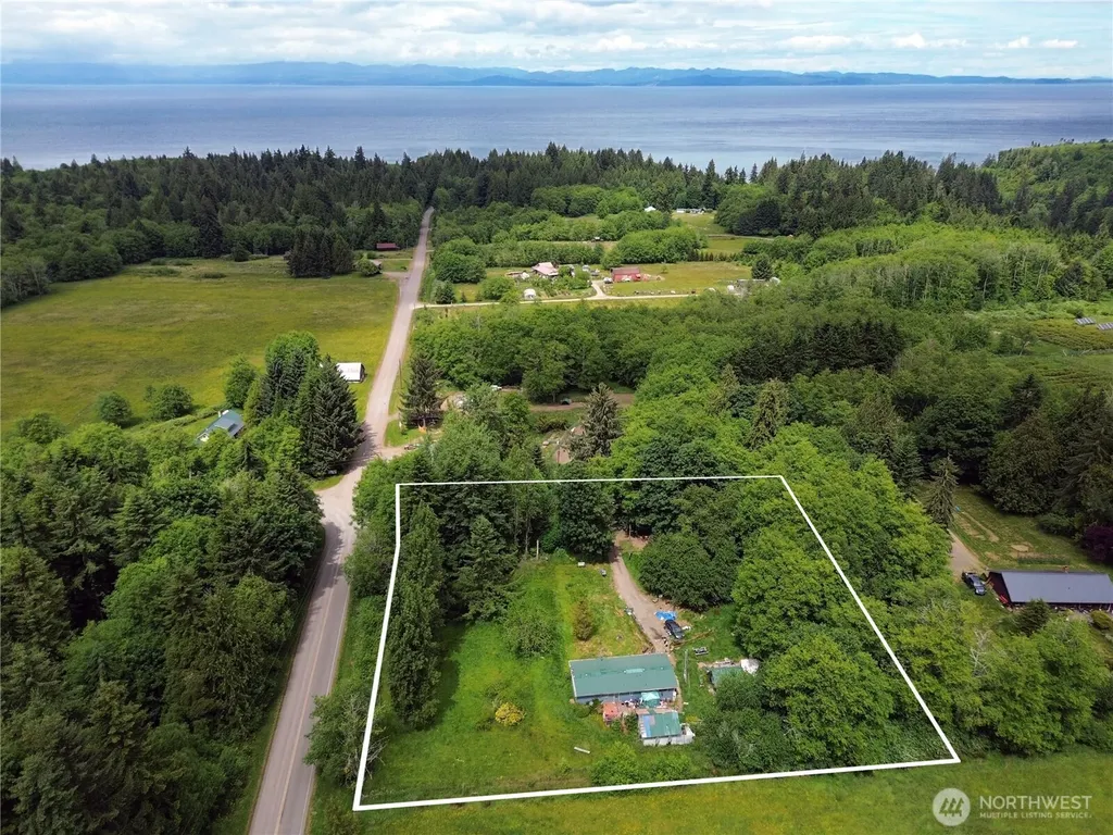 34 Lewallen Road Port Angeles WA 98363