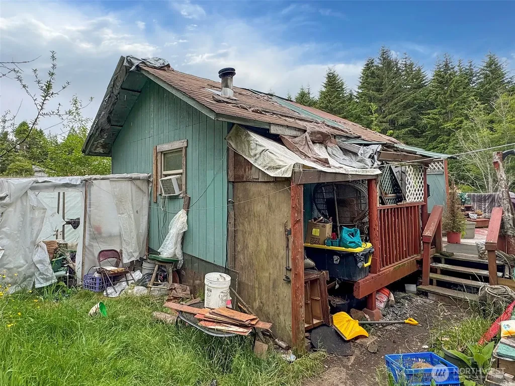 34 Lewallen Road Port Angeles WA 98363