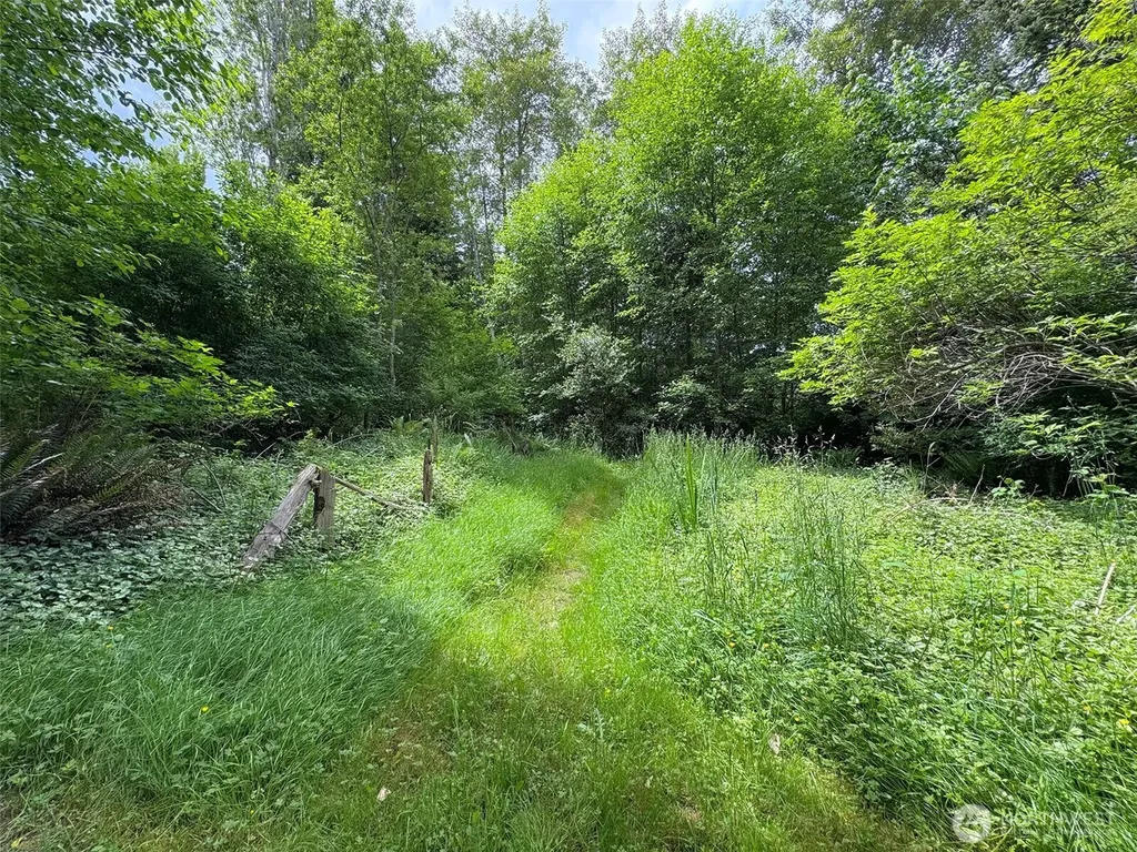 34 Lewallen Road Port Angeles WA 98363