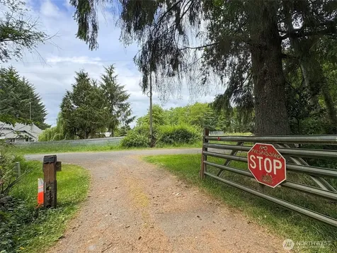 34 Lewallen Road Port Angeles WA 98363